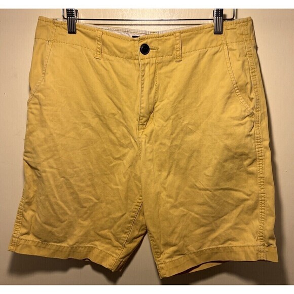 American Eagle Shorts Mens 32 Chino Classic Next Level Flex Yellow Khaki Stretch - Picture 1 of 5